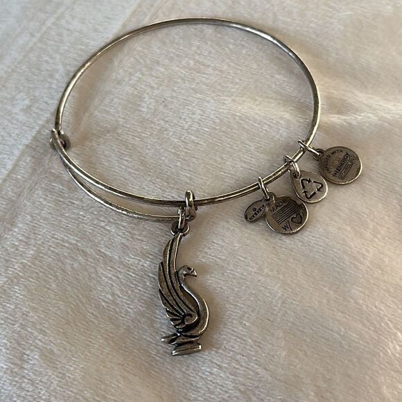 Alex and Ani Swan Silver Bangle Bracelet! - Picture 1 of 5